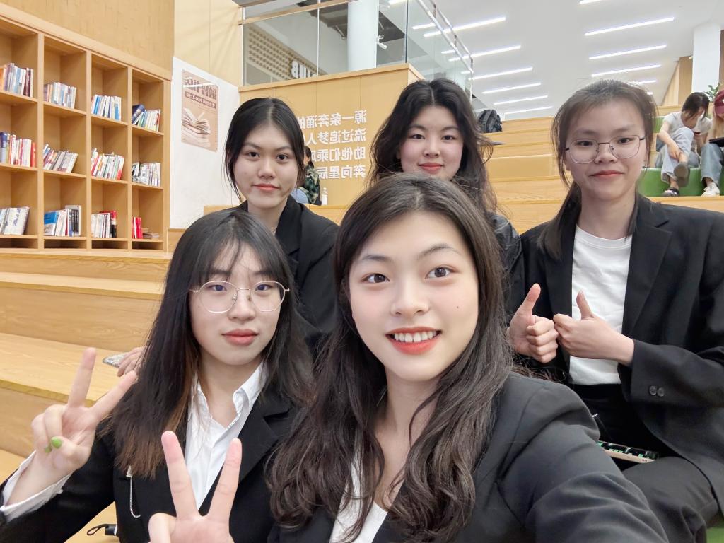 大学生利用chatgpt做好中华优秀文化对外翻译工作的可行性研究