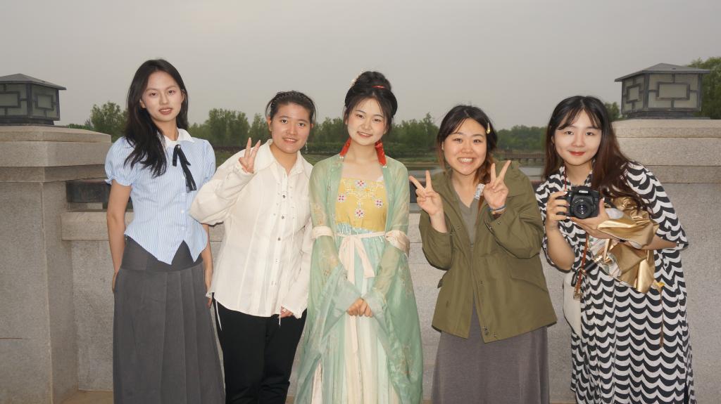 美人图——中国传统女子服饰宣传自媒体